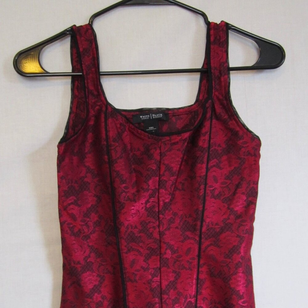 Red Rose Pattern White House Black Market Corset Tank Top